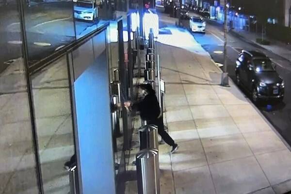 اردوغان به آمریکاییها: تروریست مهاجم به خانه ترکیه را دستگیر کنید