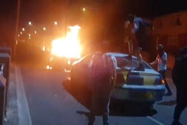 خشم مردم انگلیس از کشتهشدن ۲ جوان در تعقیب پلیس+عکس