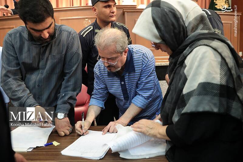 عکس/ اولین جلسه دادگاه رسیدگی به پرونده رمز ارز جعلی کینگ مانی