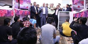 32 نفر از زندانیان ندامتگاه دماوند آزاد شدند / غیبت زندانیان باید به کمترین میزان برسد