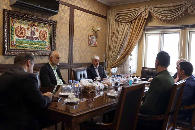 تاج، قلعه نویی و عنایتی به دیدار وزیر ورزش رفتند