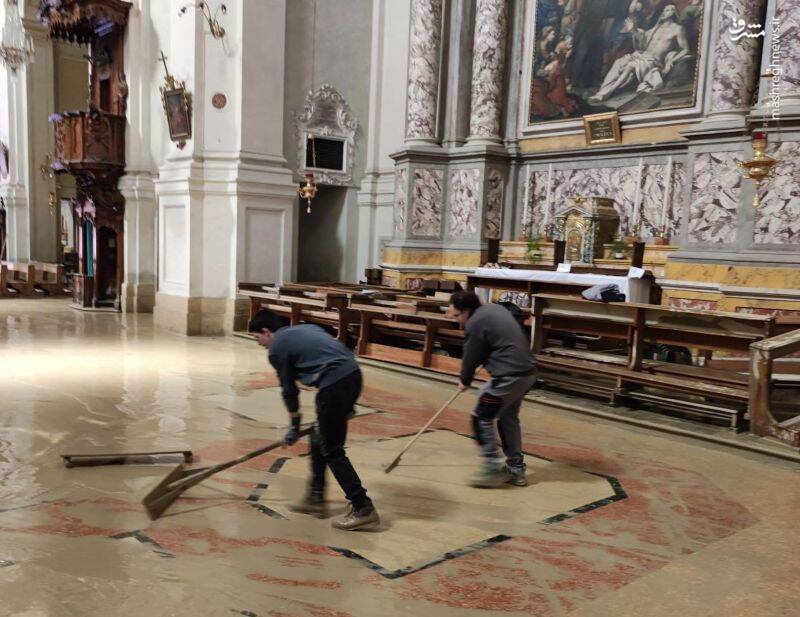 الانه که علی کریمی درباره سیل ایتالیا سوتی جدید بده!+ عکس