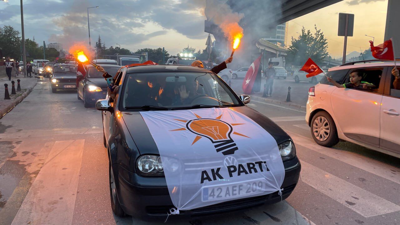 پیروزی اردوغان در انتخابات قطعی شد/ اردوغان: از مردم ترکیه به خاطر اعتماد مجدد برای ۵ سال آینده تشکر میکنم +تصاویر