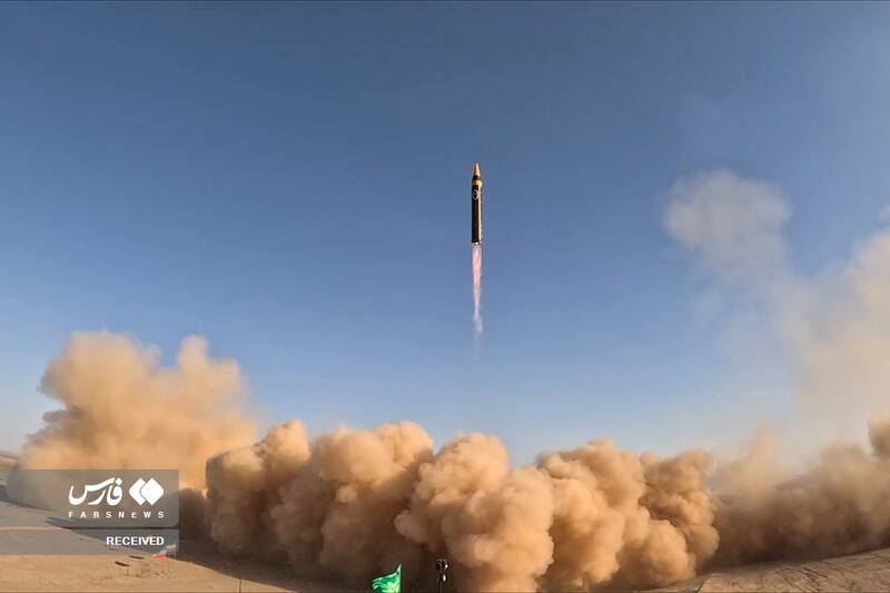 هشدار ایران به دشمنان با «خرمشهر ۴»/ جدیدترین موشک بالستیک ایران چه ویژگیهایی دارد؟+ فیلم و تصاویر