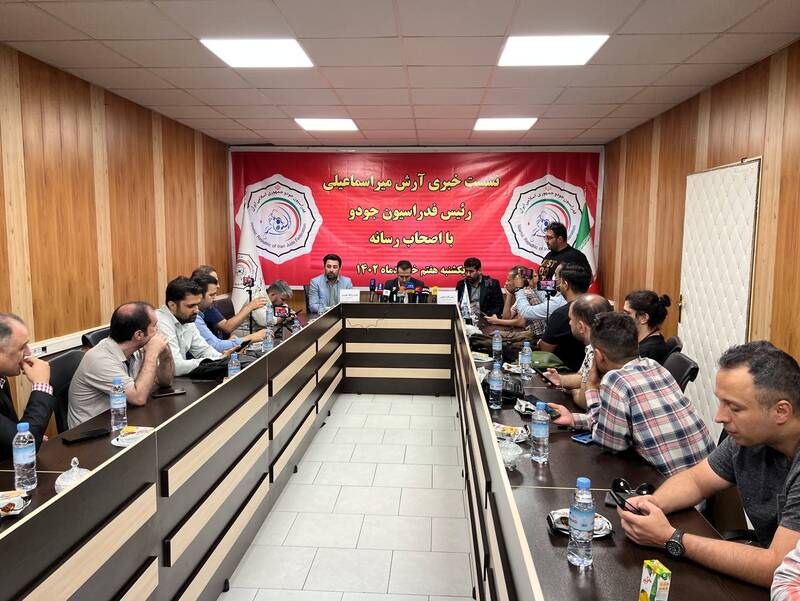 قسم میخورم هیچ کس در این 4 سال اندازه من اذیت نشد / این درخواست مالی را «بنا» در کشتی ندارد! 2