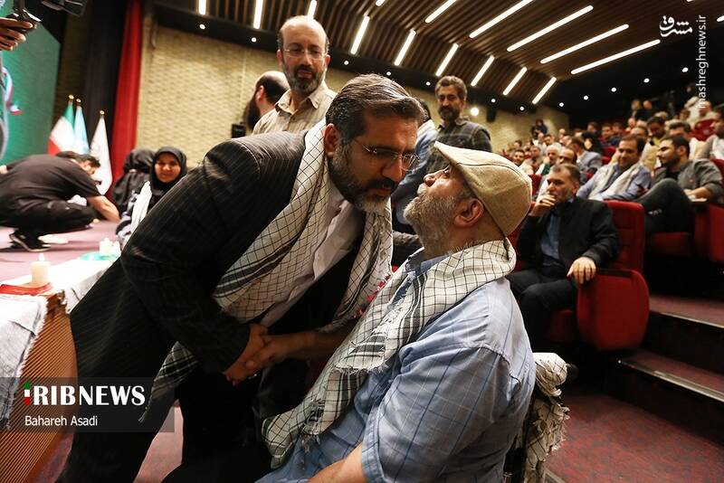 عکس / نخستین گردهمایی سینماگران انقلاب و دفاع مقدس 7