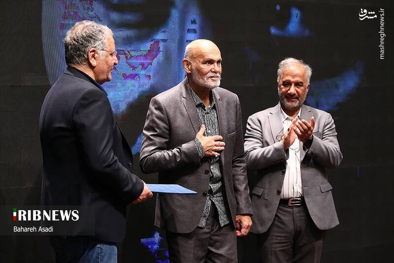 عکس / نخستین گردهمایی سینماگران انقلاب و دفاع مقدس 15