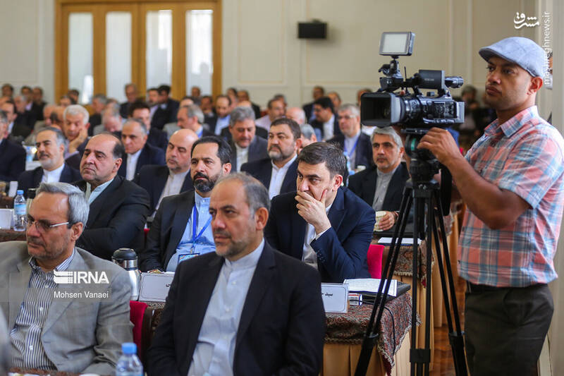 عکس/حضور وزیر کشور در گردهمایی سفرای ایران در خارج از کشور