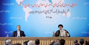 در تعیین خطوط سیاست خارجی منتظر اخم و لبخند کسی نیستیم / پیگیری مشکلات کنسولی ایرانیان خارج از کشور