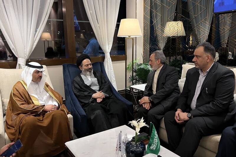 سعودیها از سرپرست حجاج ایرانی استقبال کردند+عکس