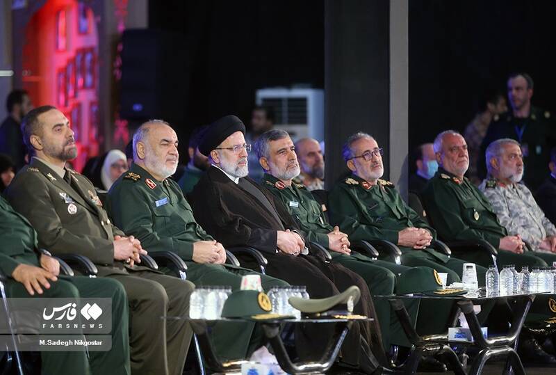 موشک هایپرسونیک فتاح از مولفههای اقتدار است/ توان بازدارندگی ایران برای کشورهای منطقه، نقطه امنیت و صلح پایدار است