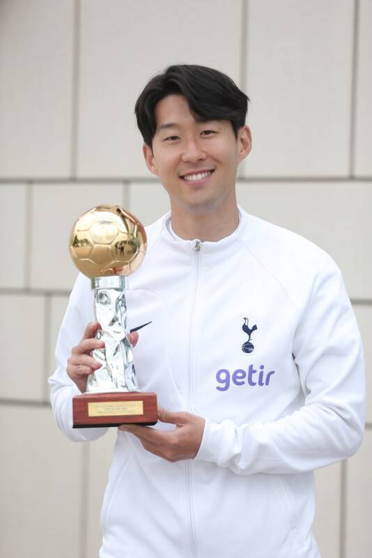 فوقستاره تاتنهام جایزه طارمی را از چنگش درآورد