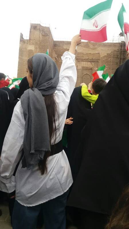 حضور امیدآفرین در میان جمهور