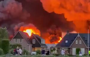 فیلم/ آتش‌سوزی گسترده در یک پارک صنعتی در هلند