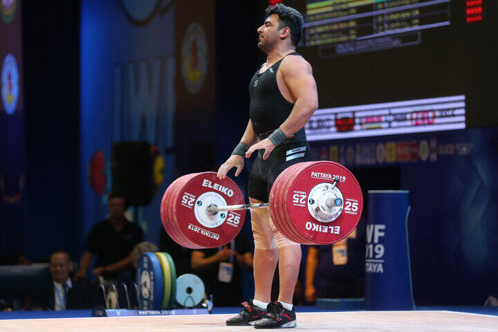 پایان رویای المپیک سوم برای قهرمان وزنهبرداری جهان