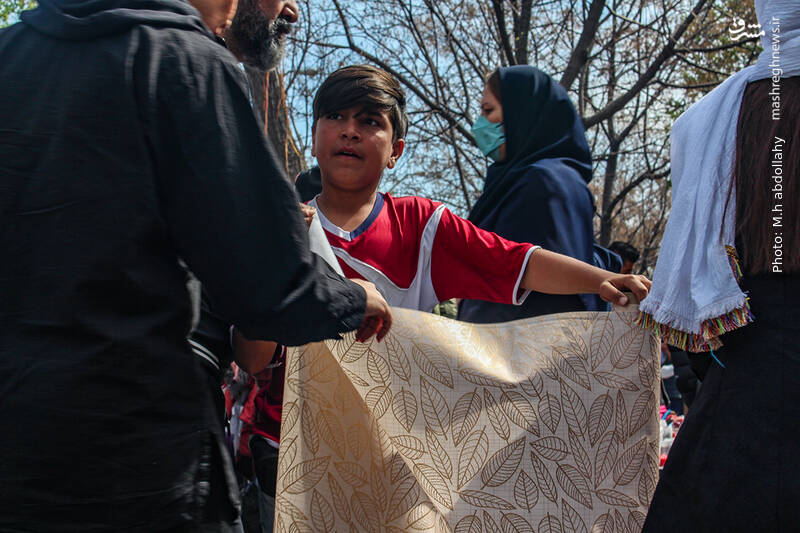 «سرقفلی» چهارراهها در دست مافیا و باندهای کودکان خیابان