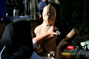 عکس/ هنر روی چوب در کرمانشاه هنر روی چوب در کرمانشاه