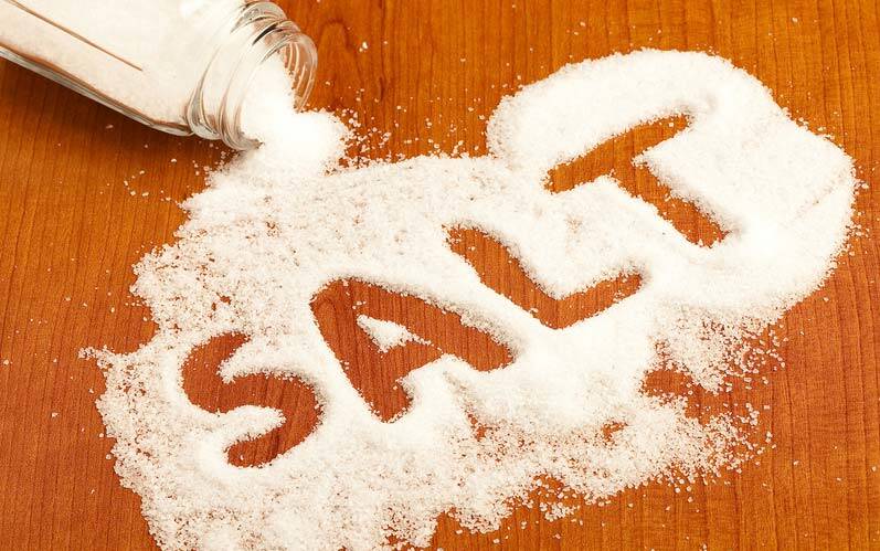 آیا نمک دریا خوردنی است؟