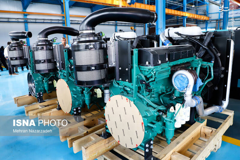 عکس/ خط تولید جدید در کارخانه تراکتورسازی