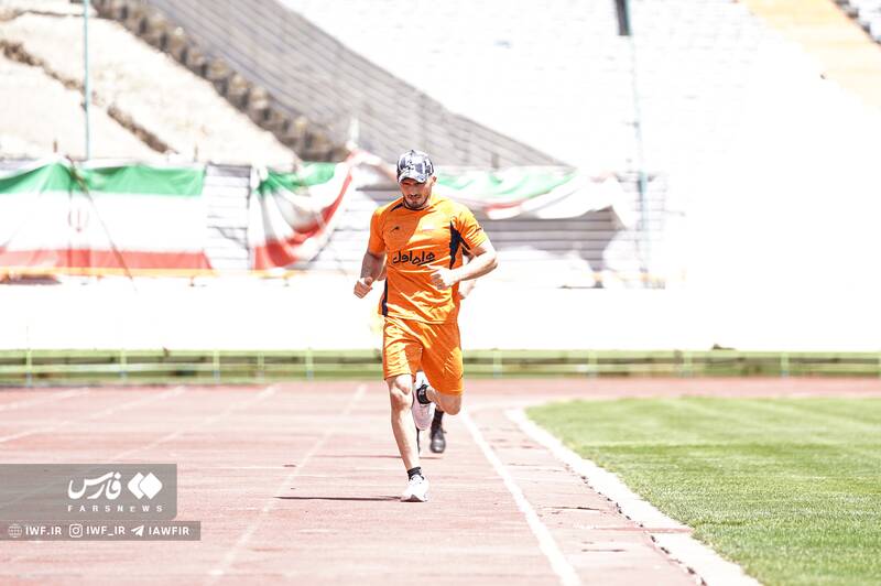 تمرین کشتیگیران در آزادی در روزهایی که فوتبال تعطیل است +عکس