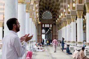 تصاویری از حضور زائران ایرانی در مدینه النبی