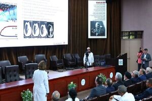 بازدید رئیسی از مرکز مهندسی ژنتیک هاونا