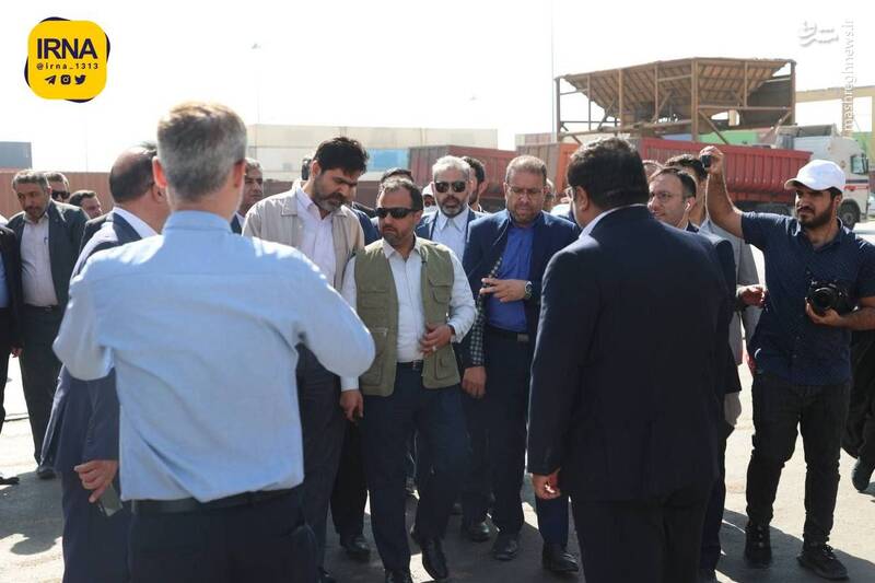 عکس/ بازدید وزیر اقتصاد از انبار گمرک بندر امام خمینی(ره)