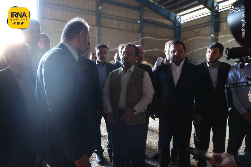 عکس/ بازدید وزیر اقتصاد از انبار گمرک بندر امام خمینی(ره)