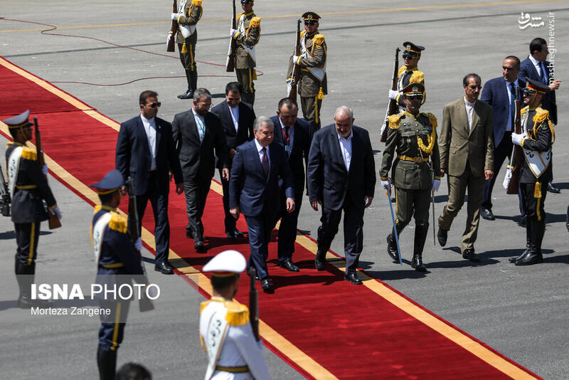 عکس/ ورود رئیسجمهور ازبکستان به تهران