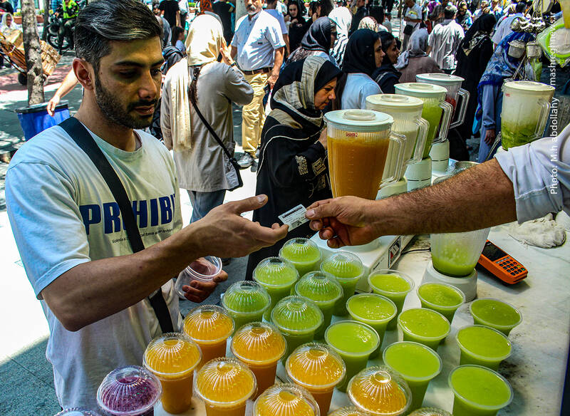 عکس/ حال و روز تهرانیها در گرمای زود هنگام پایتخت