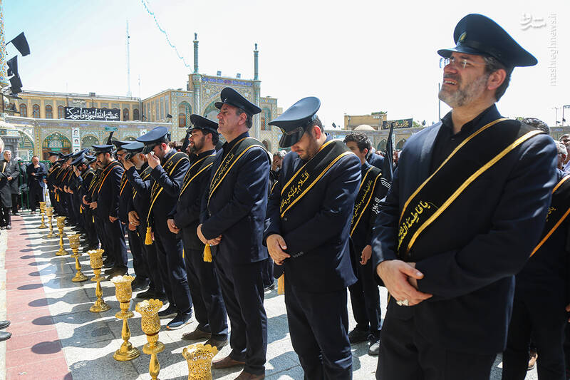 عکس/ دسته عزاداری خادمان حرم قم در روز شهادت ابن الرضا(ع)
