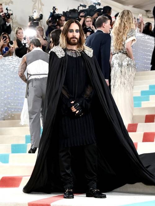 تبلیغ بردگی جنسی در بزرگترین رویداد مد و فشن دنیا+ عکس