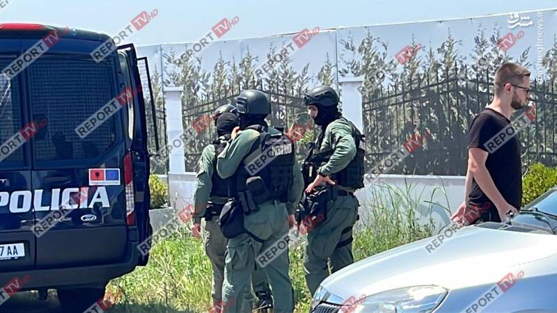 چرا پلیس آلبانی عملیات پاکسازی لانه منافقین را آغاز کرده است؟/ کشف تلفنهای ماهوارهای، دستگاههای جاسوسی و پهپاد از قلعه حیوانات/ قاتل انتفاضه شعبانیه و قصاب رجوی به درک واصل شد + تصاویر