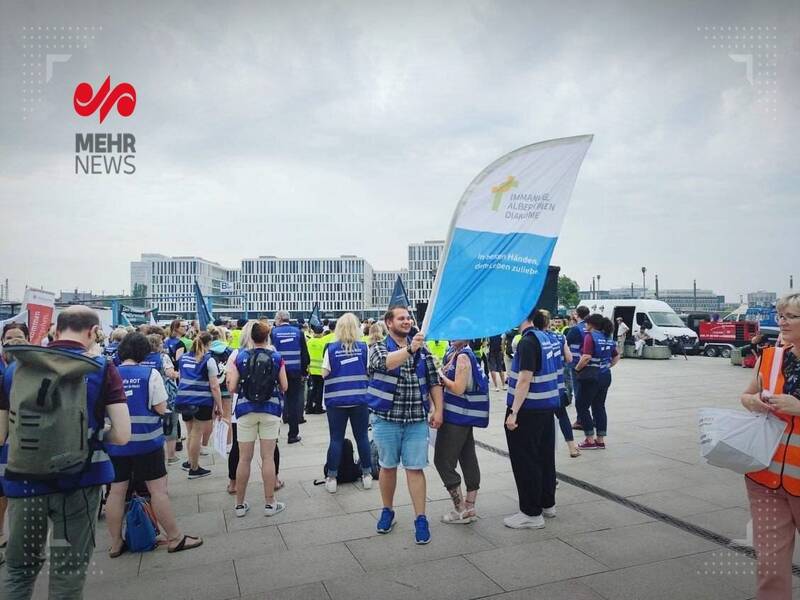 ادامه تظاهرات کارکنان معترض بیمارستانها در آلمان+ تصاویر