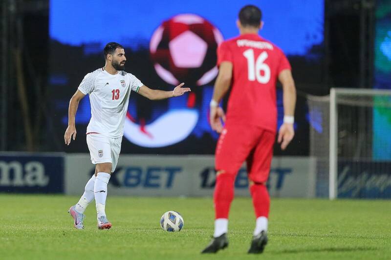 نهایت بدبختی است که بازیکن تیمملی چنین حرکاتی انجام بدهد 3