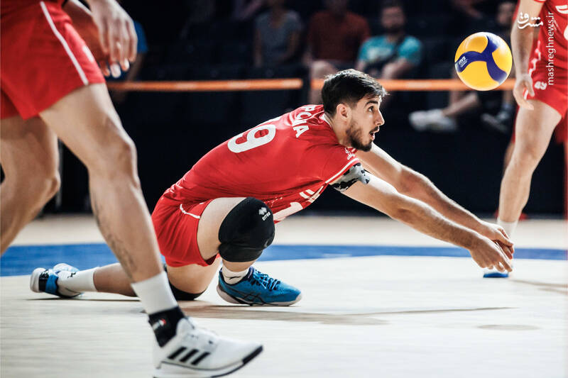 پیروزی قاطعانه ایتالیا برابر ایران/ شکست عجیب شاگردان عطایی در ست سوم