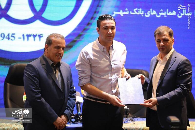 عکس/ مراسم معارفه نکونام به عنوان سرمربی جدید استقلال
