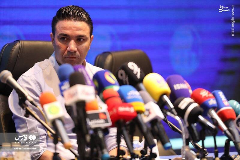 عکس/ مراسم معارفه نکونام به عنوان سرمربی جدید استقلال