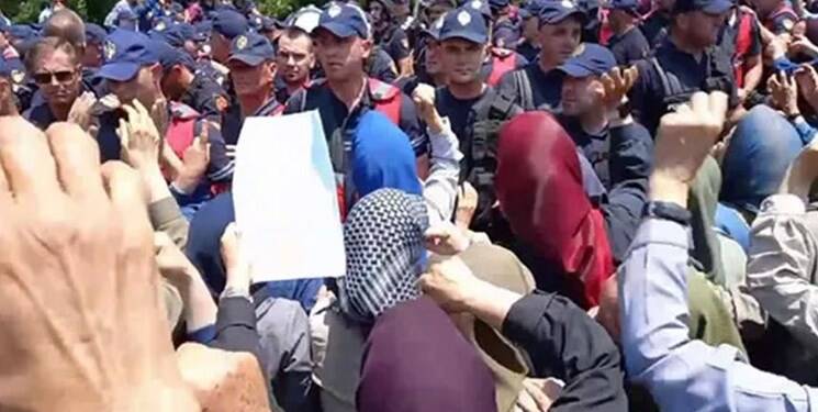 کارشناس آلبانیایی: منافقین به ابزاری بیکاربرد برای غرب تبدیل شدهاند