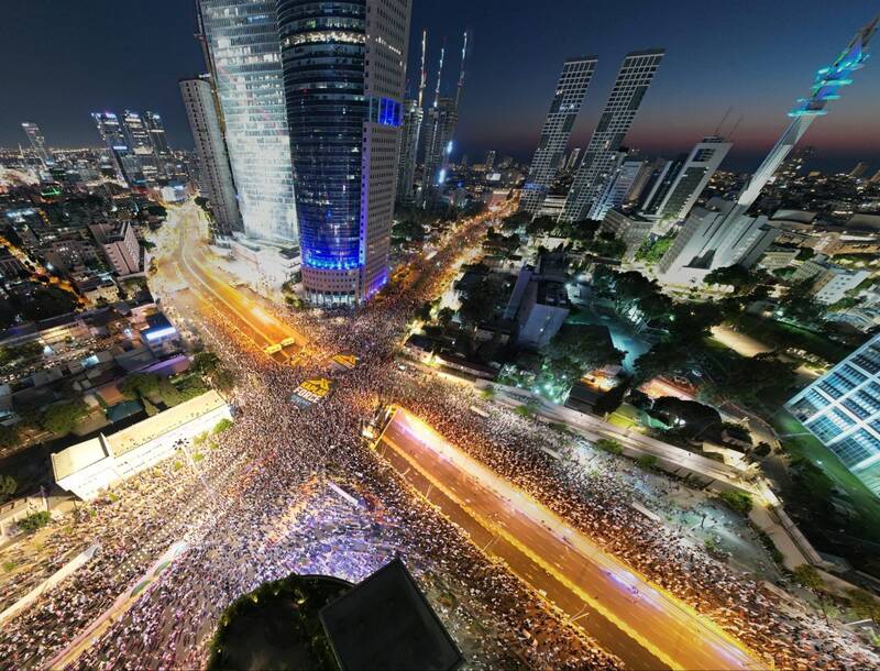 ۹۵ هزار نفر در تلآویو علیه نتانیاهو شعار دادند