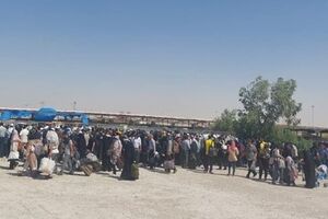 ازدحام زائران کربلا در مرز مهران