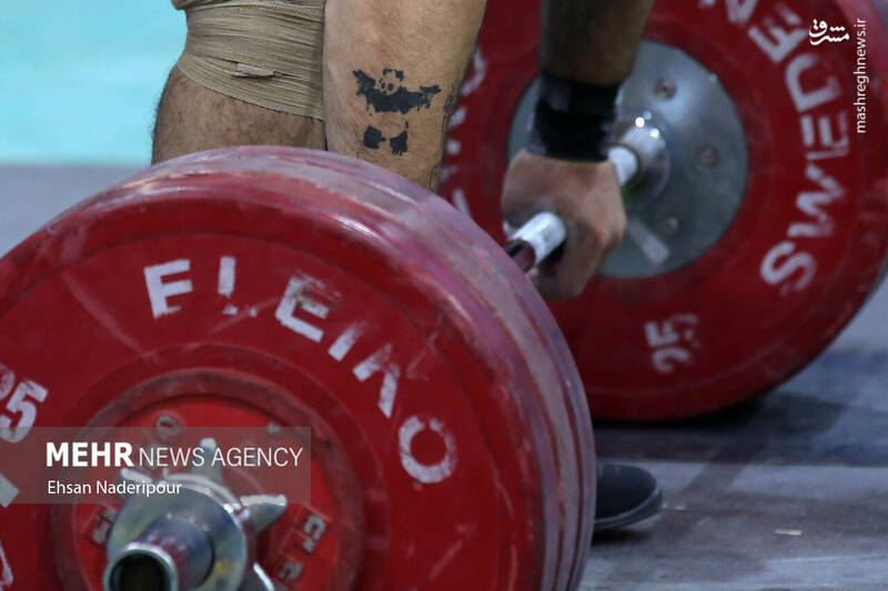 عکس / رکورد گیری تیم ملی وزنه برداری 3