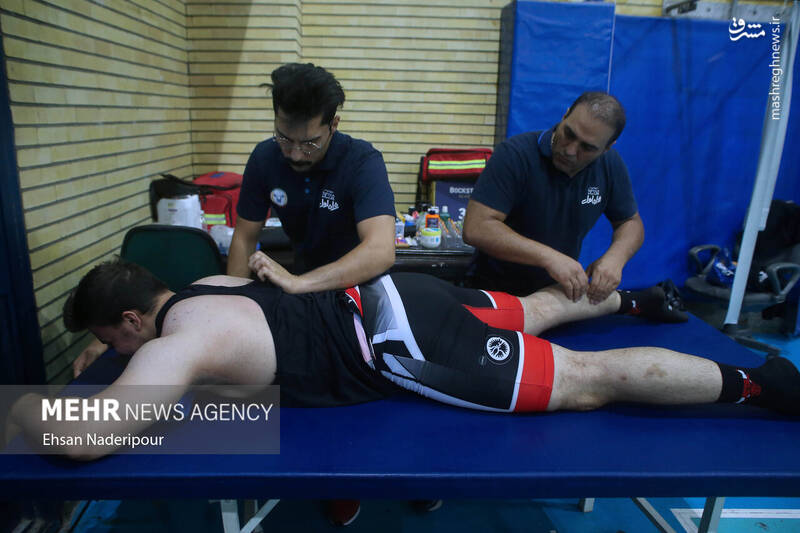 عکس / رکورد گیری تیم ملی وزنه برداری 25