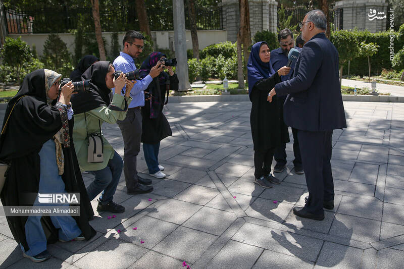 عکس/ حاشیه جلسه هیئت دولت