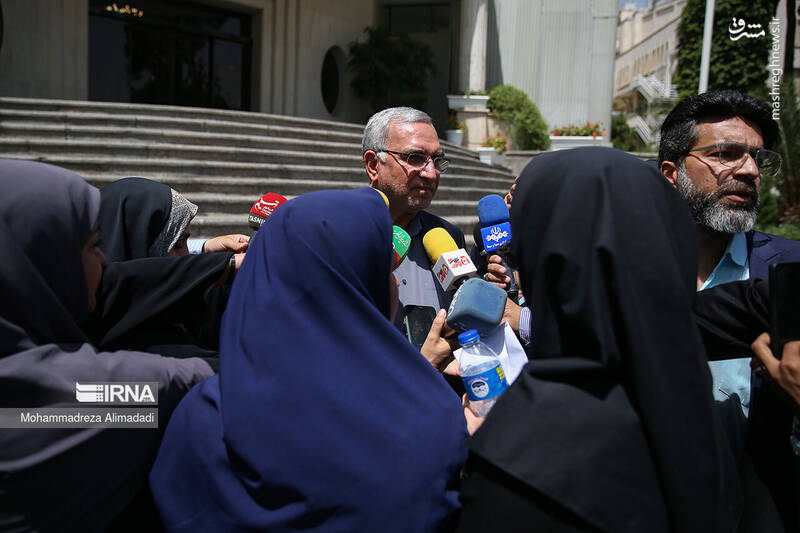 عکس/ حاشیه جلسه هیئت دولت