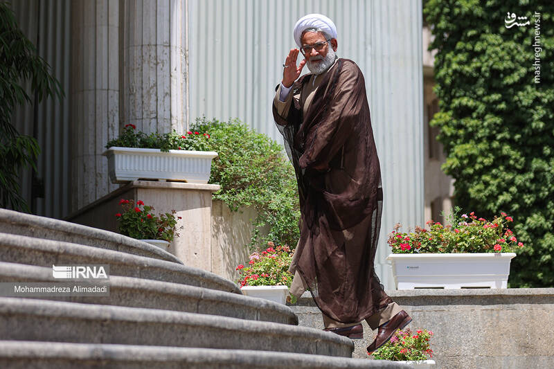 عکس/ حاشیه جلسه هیئت دولت