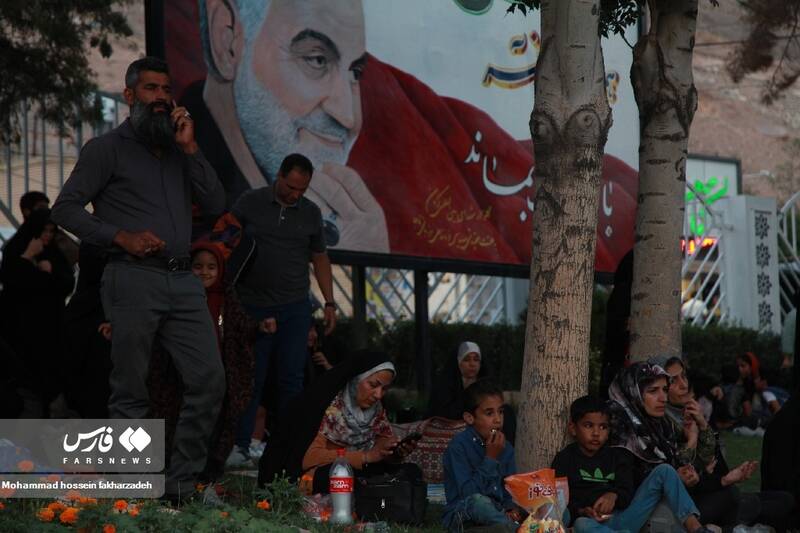 نوای عرفه از جوار مزار سردار دلها