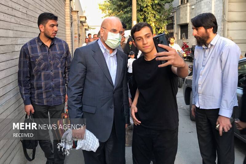 حضور رئیس مجلس در مراسم پرفیض دعای عرفه در حسینیه هدایت تهران