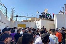 تظاهرات عراقی‌ها علیه قرآن سوزی مقابل سفارت سوئد