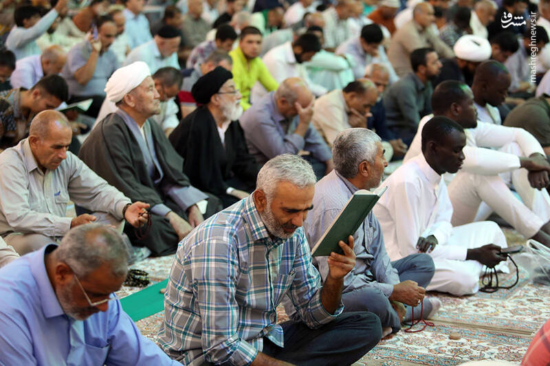 عکس/ قرائت دعای ندبه در صبح عید قربان